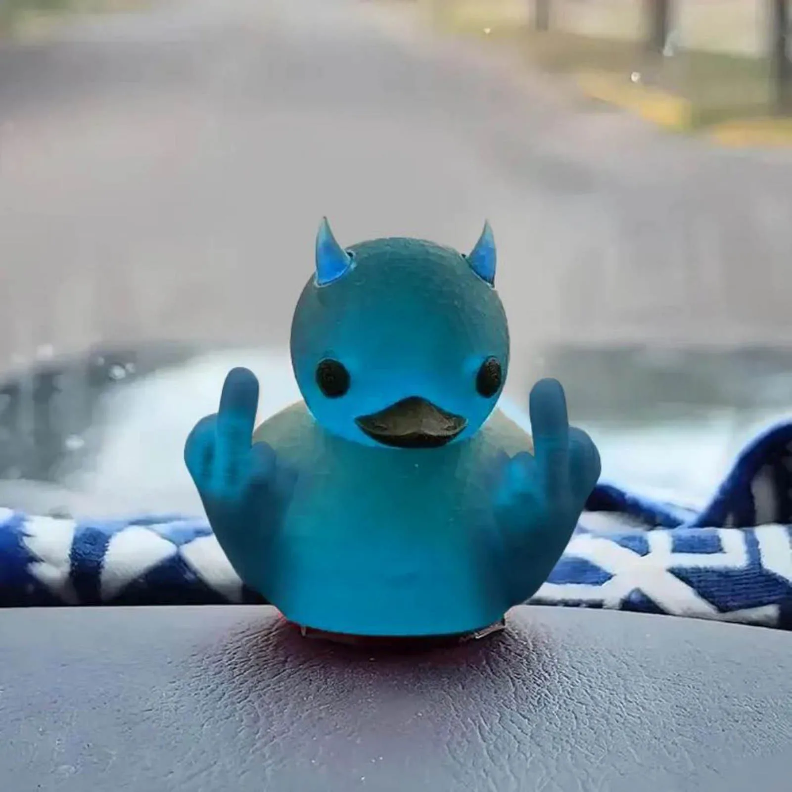 Devil Middle Finger Duck Desktop Auto Decoration Ducks for Bedroom Shelf Table Car Interior Decor Accessories 5