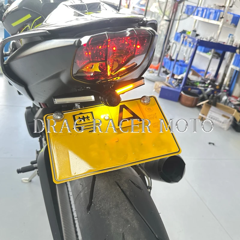 Triumph 765RS 2020-2025 오토바이 라이센스 플레이트 홀더 회전 워터 방향 조명 통합 라이센스 플레이트 홀더 짧은