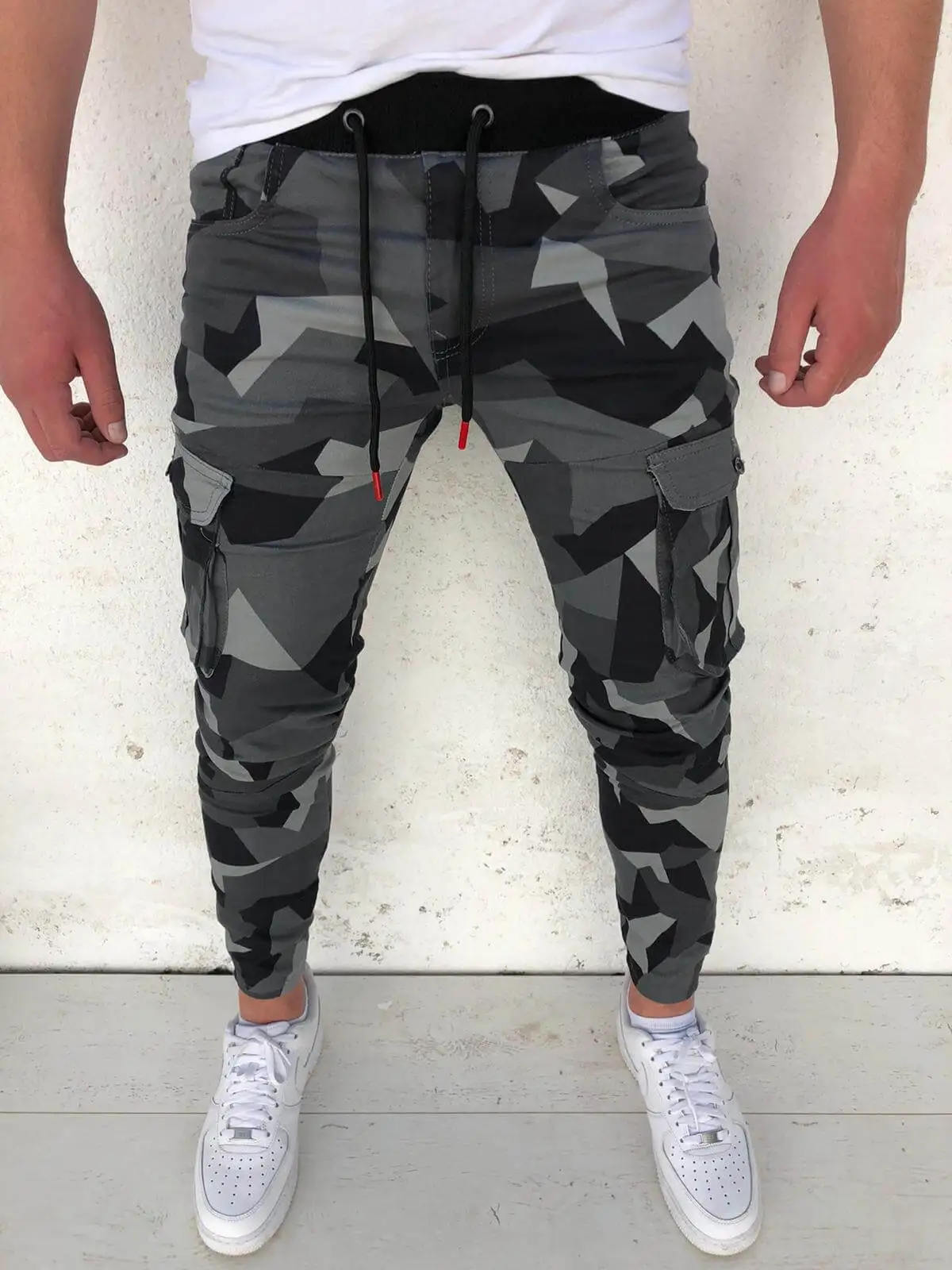 Casual Tactical Cargo Pants Men Multi Pocket Camouflage Sweatpants Men Spring Autumn Pencil Harem Jogger Trousers