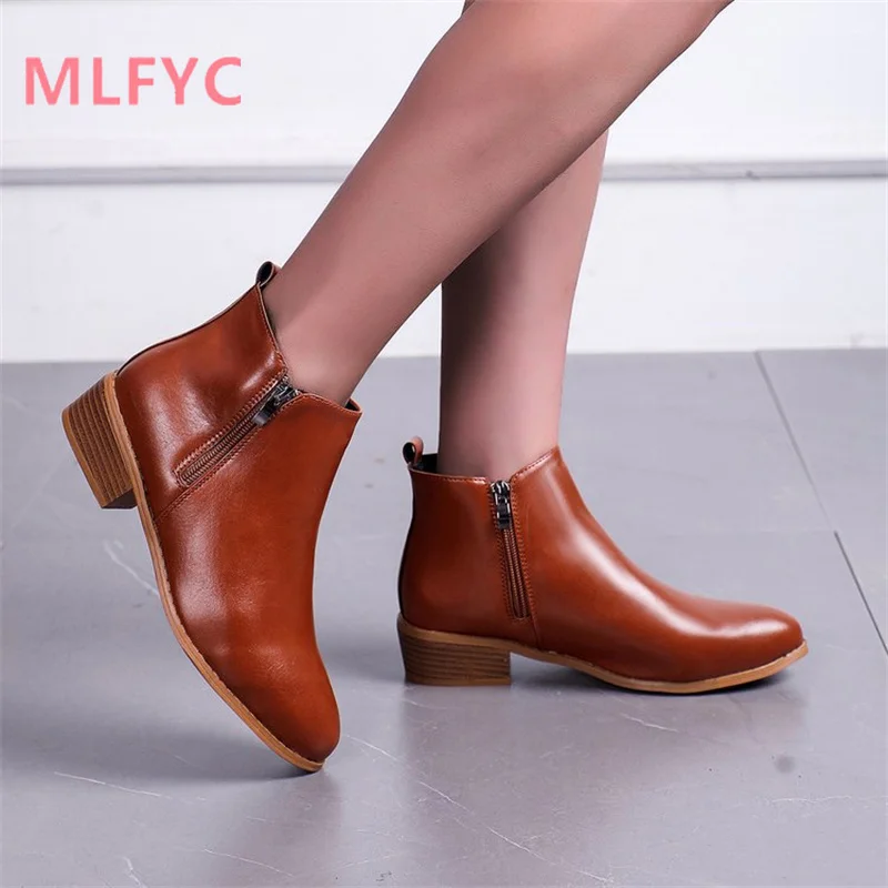 Women's Fashion Autumn and Winter New Low Heel Short Boots Ladies Side Zipper Square Heel Round Toe Bare Boots