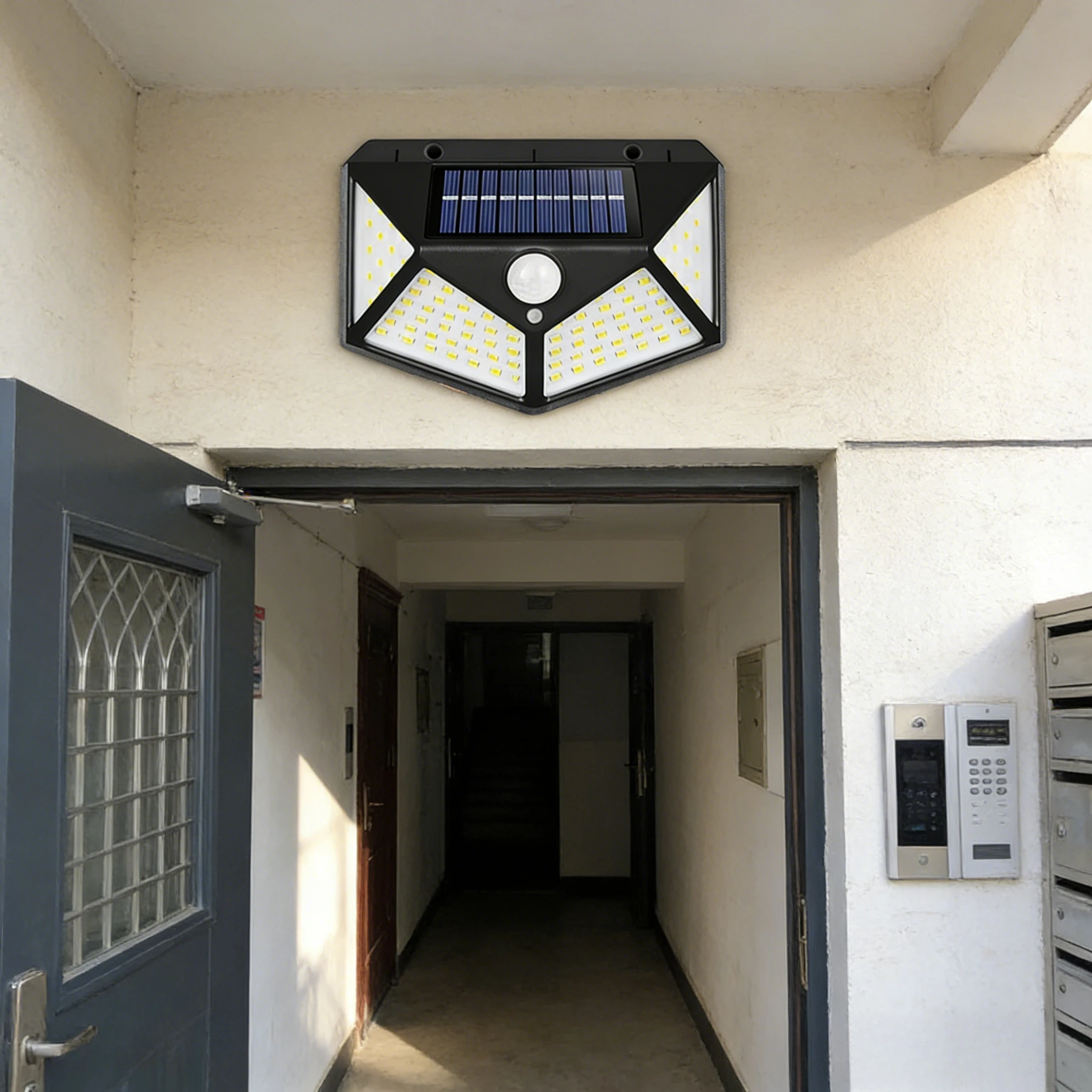 1/2/4pcs 100 LED 벽 조명 야외 태양 램프 PIR 모션 센서 정원 장식을위한 태양 광 발전 햇빛 가로등