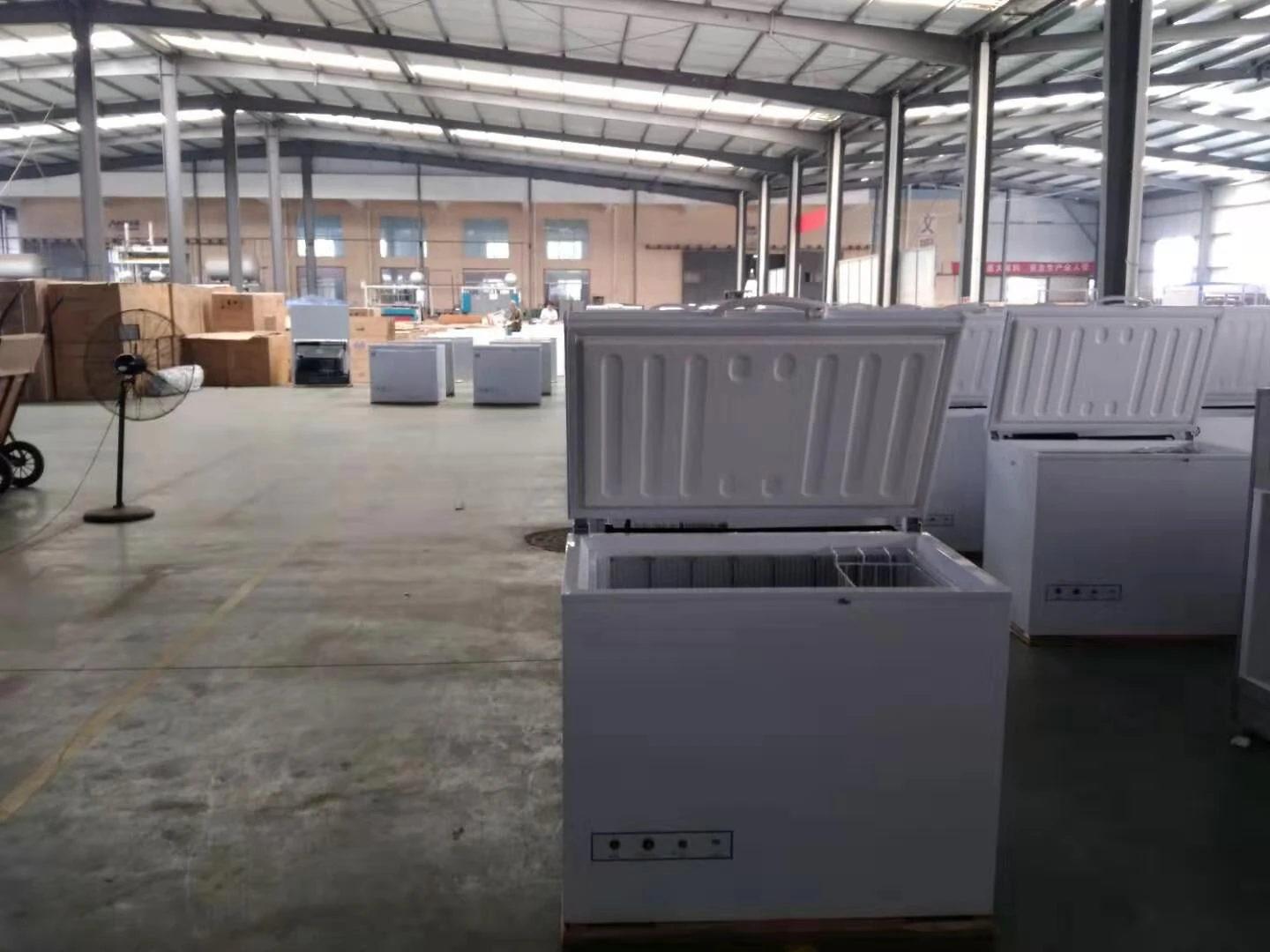 household single door deep gas freezer for africa market