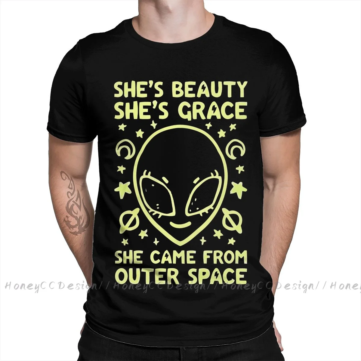 Новое поступление футболка с надписью She's Grace из космоса незаменимая рубашка