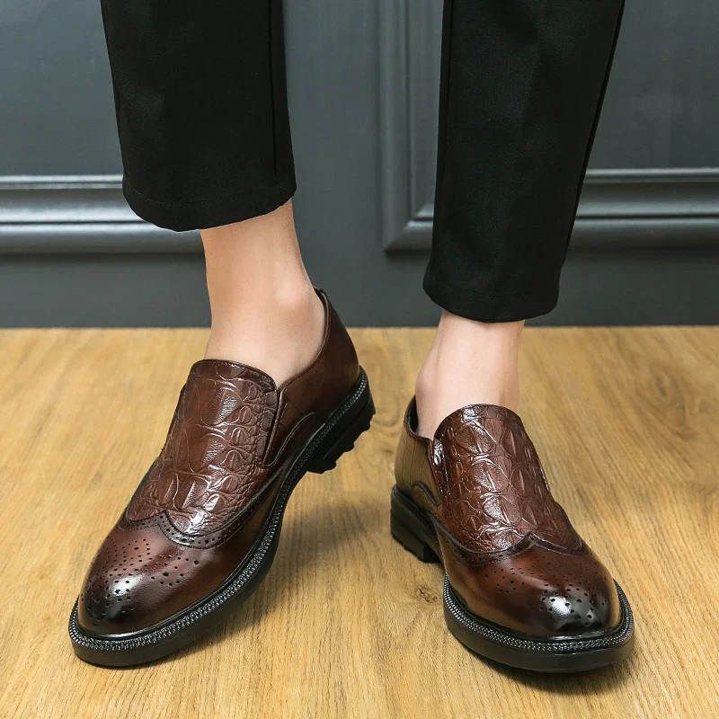 

Men's Leather Casual Shoes Brand Comfortable Dress Shoes for Men Slip On Oxfords Shoes Fashion Mocassins Homme Plus Size 38-46