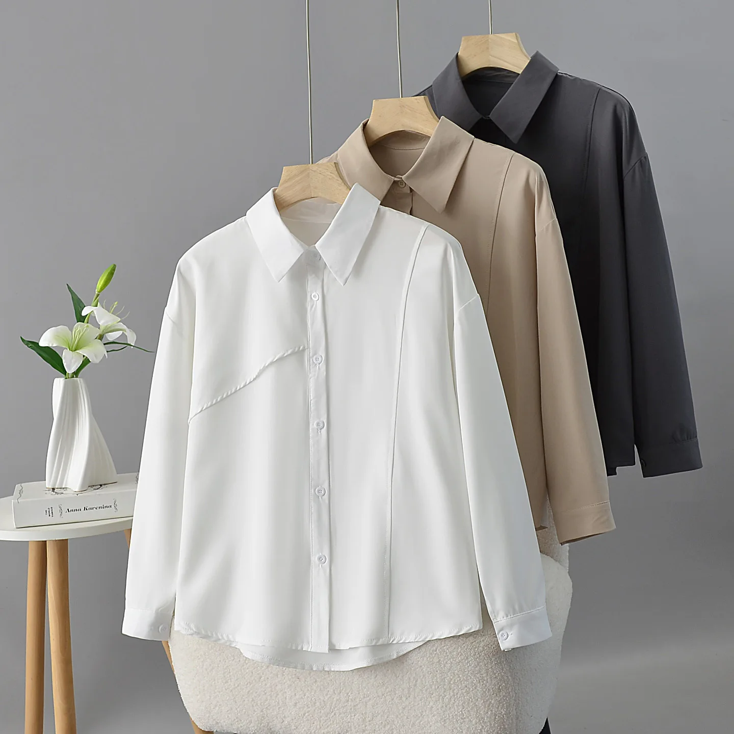 Plus Size Women's Blouses 2025 Autumn New Style Elegant Long Sleeve Shirt Solid Color Lapel Top 5955