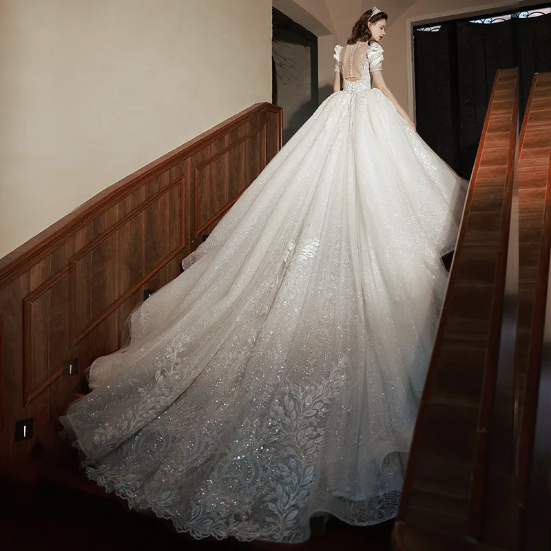 New Short Sleeved Palace Bright Diamond Retro High End Luxury Wedding Dress With Large Tail Main Wedding Dress Customized