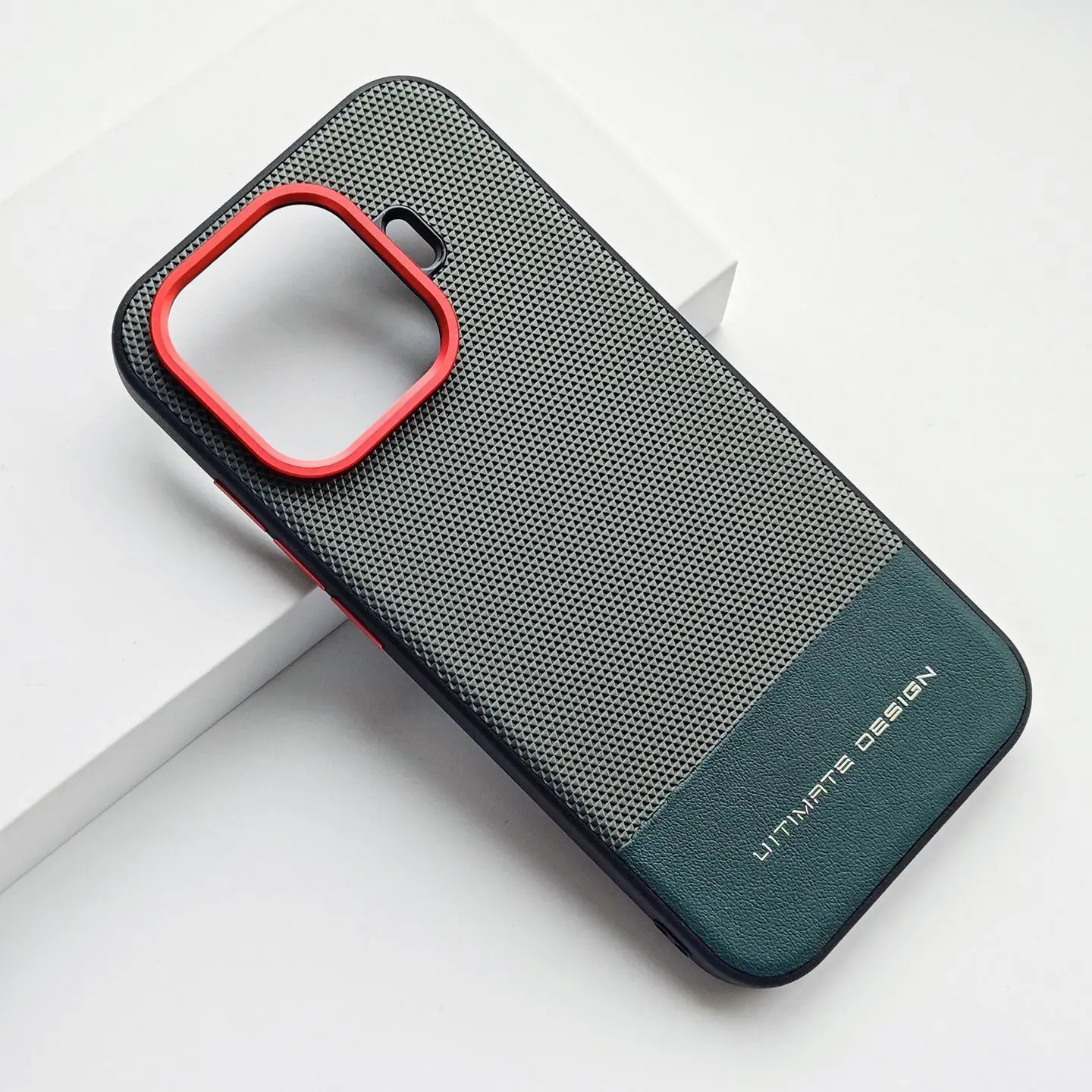 Triangular Textured Leather Case with Red Ring Lens Frame and Shockproof Bumper - Simple Red