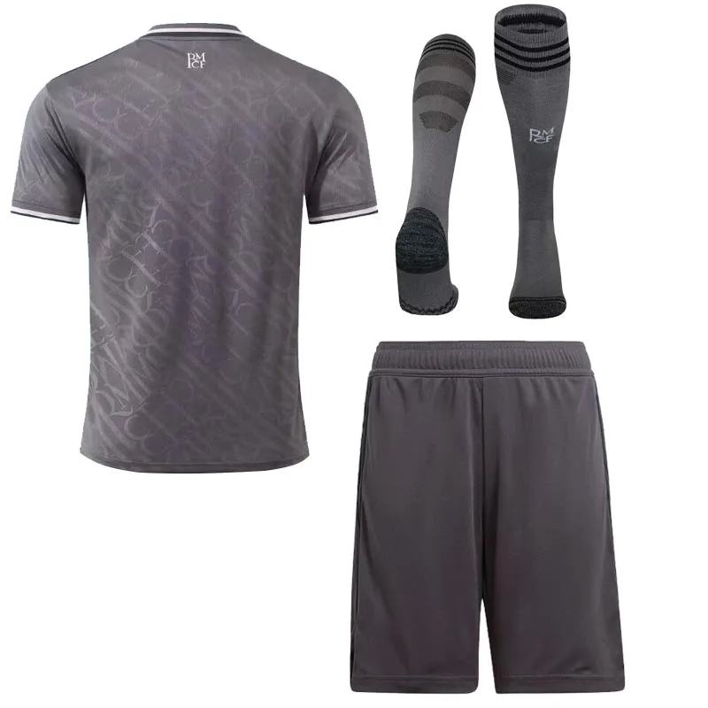 thumbnail image 1 of Camiseta MADRIDES del Real Madrid 24/25 temporada gris, 1 of 5