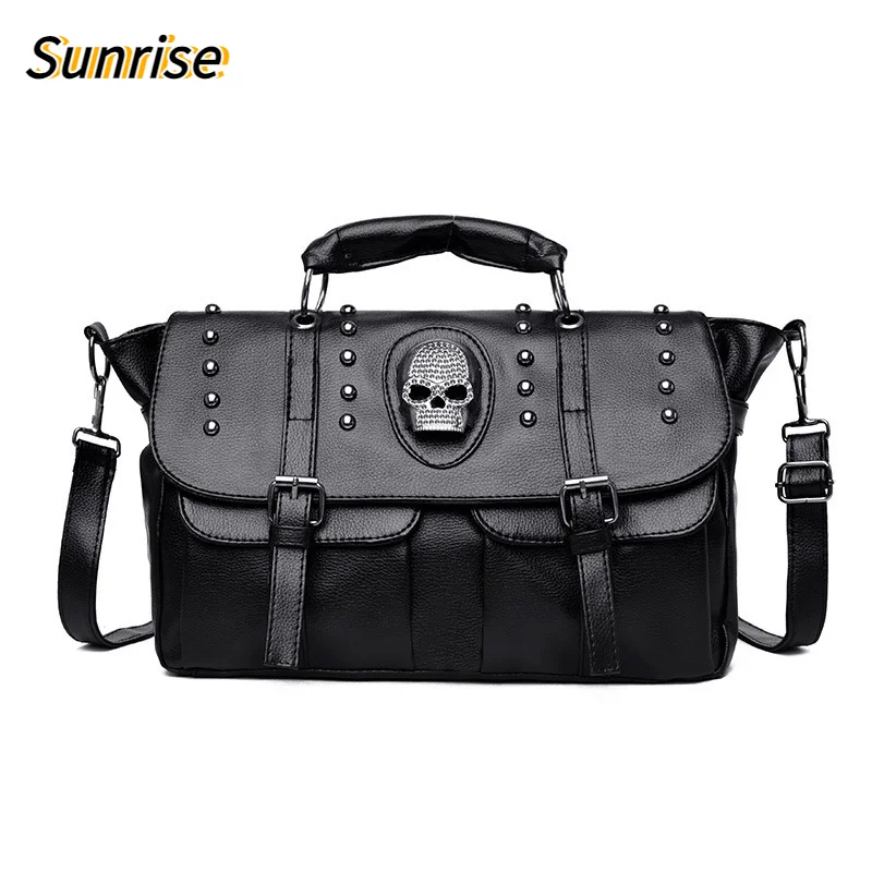 

Women's Style Personalized Punk Cool Rivet Skull Ghost Head One Shoulder Motorcycle Diagonal Straddle Bag for Women Trend 2024