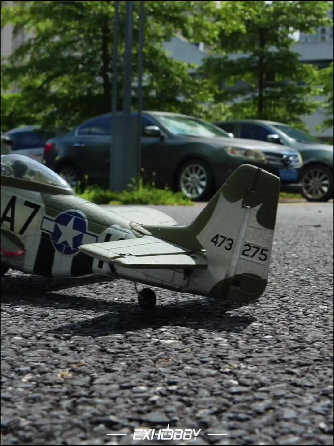 新しい Volantex P51D マスタング RC 飛行機 2.4 グラム 4CH 500