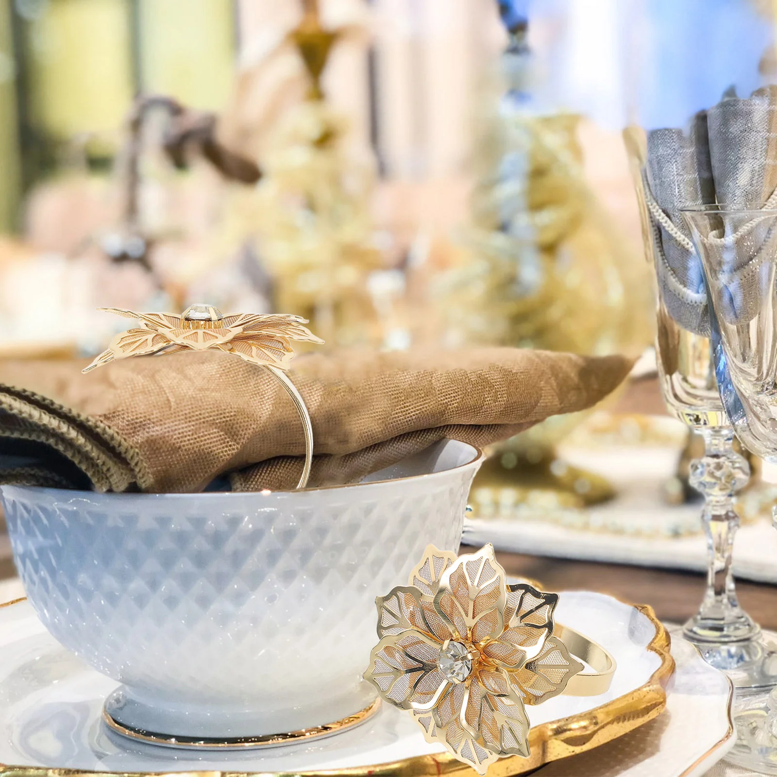 

5pcs Flower Napkin Ring Metal Floral Napkin Ring Holder Serviette Buckles Set for Wedding Dinner Holiday