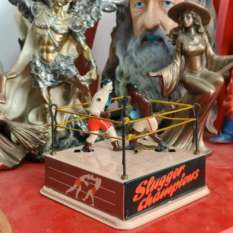 [Funny] Adult Collection Retro Wind up toy Metal Tin arena champions boxer Boxing ring game Mechanical toy Clockwork figures