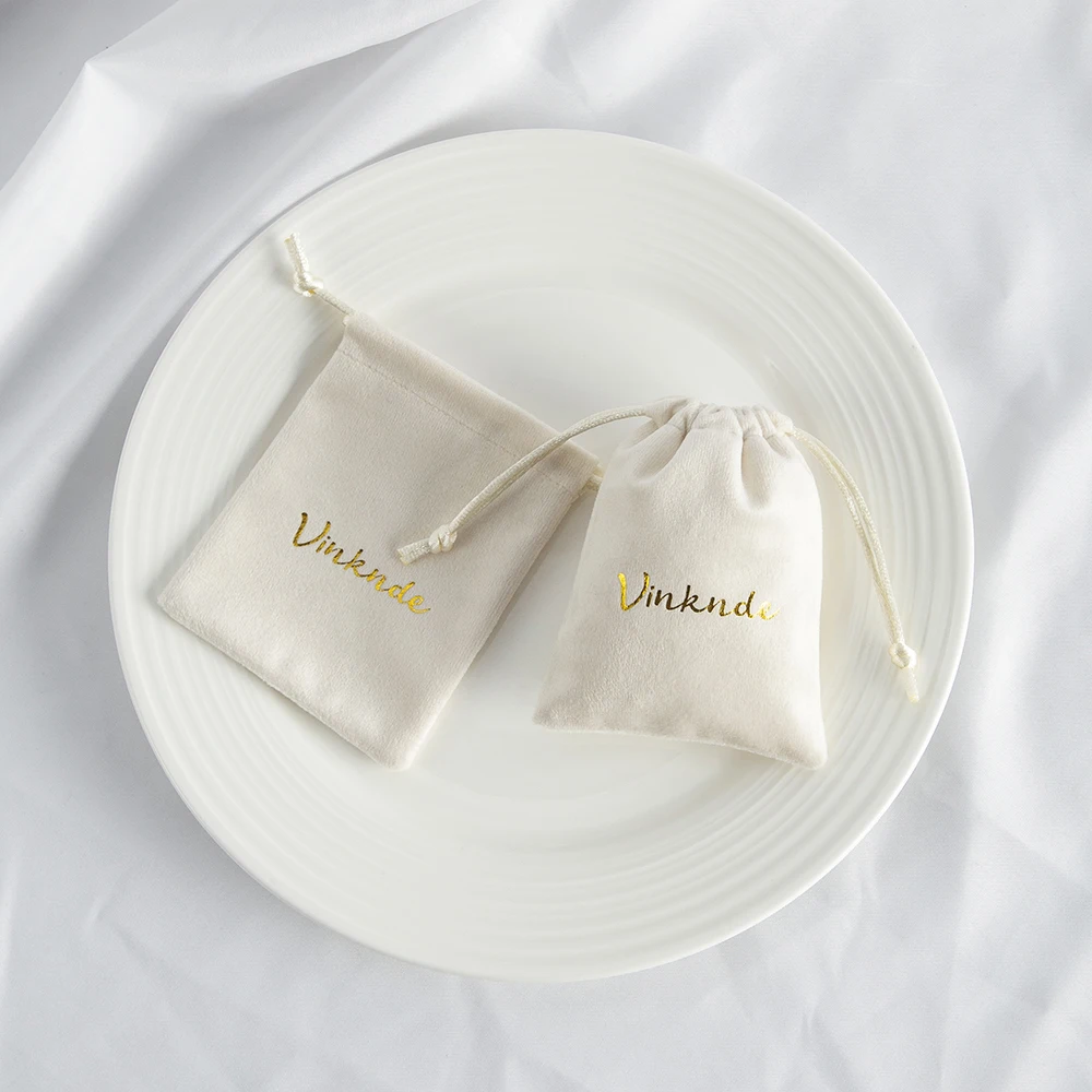 100pcs/lot Beige Soft Velvet Jewelry Bags Soap Fragrance Perfume Oil Packaging Pouches Flat Open Style Drawstring Sack With Logo