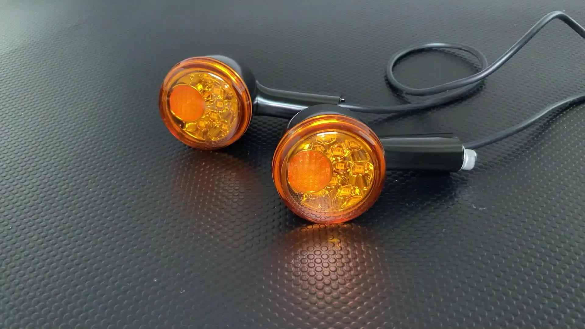 For Harley Sportster XL883 XL1200 Motorcycle Turn Signals LED Turn