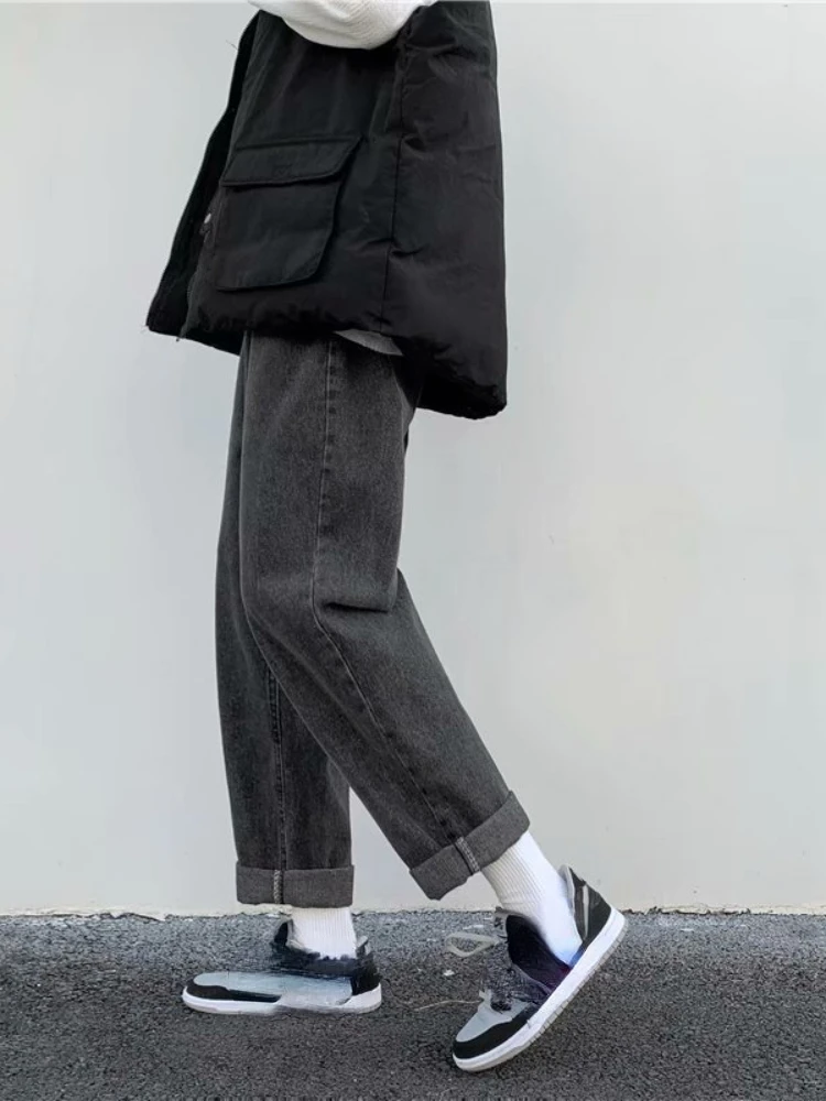 Рисунок 4 - Мужские свободные облегающие прямые