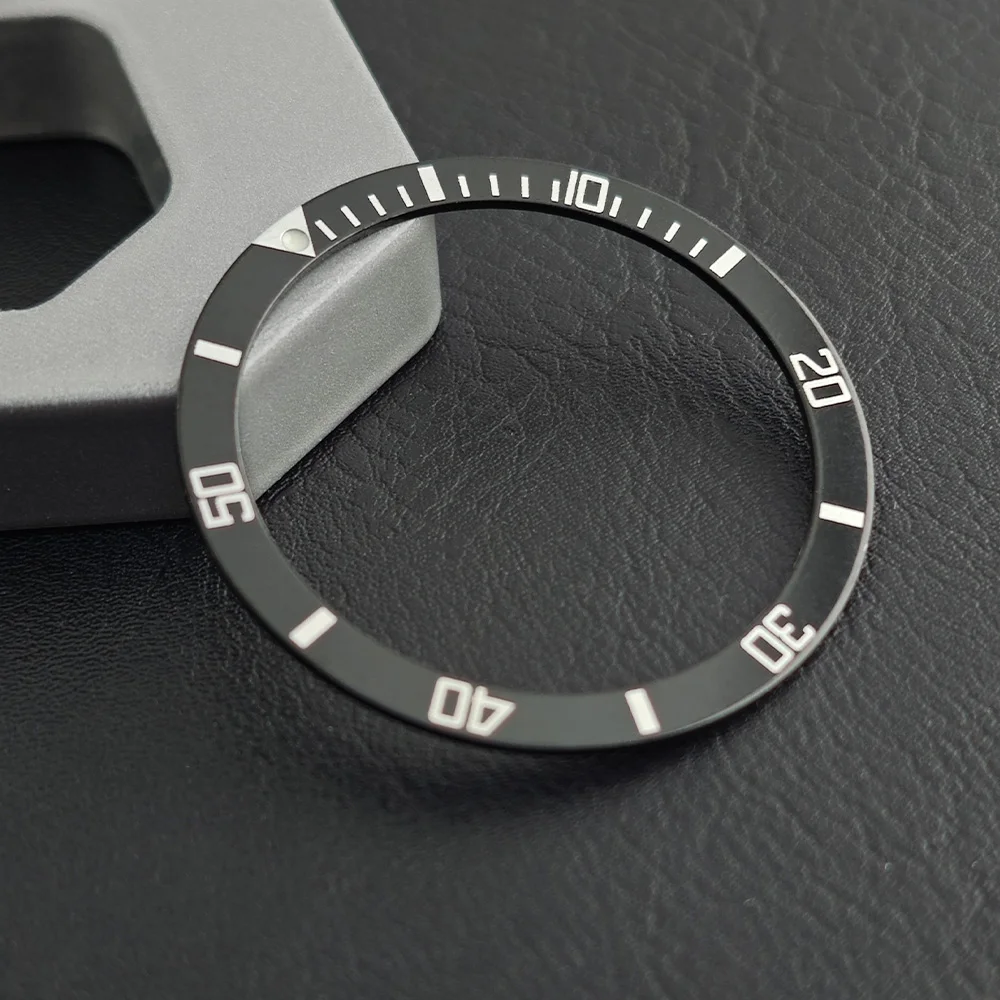 Premium Flat Aluminium Watch Bezel - 39mm Replacement Part for Men's Mechanical Watch