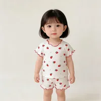 Ensemble pyjama d'été pour bébé fille, motif fraise, manches courtes, fin, deux pièces, vêtements de nuit pour tout-petits, tenue d'intérieur pour nourrissons 6