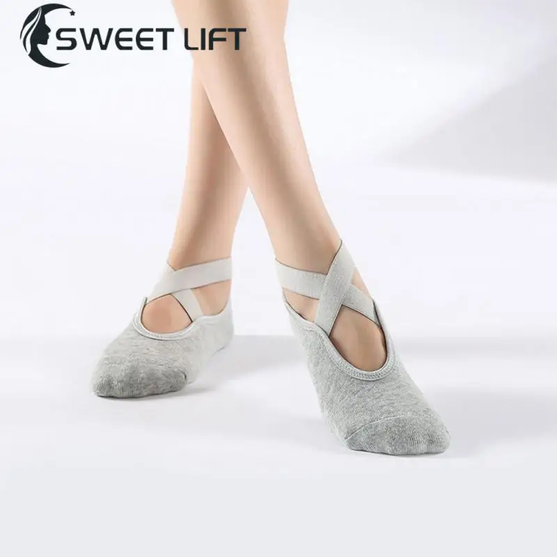 

Anti Slip And Breathable Shockproof And Anti Slip One Size Fits All Pilates Socks Clothing Accessories Non Slip Socks Soft Full