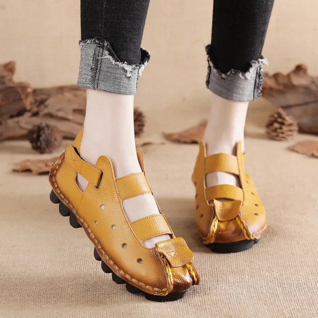 Sandales d'été en cuir pour femmes, chaussures à fond souple, personnalité plate, décontractées, rétro, faites à la main, nouvelle collection 2024 1