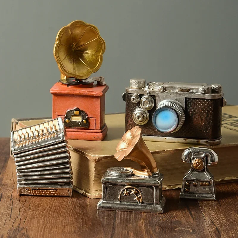 1PC Retro Nostalgic Resin Crafts Home Decoration Mini Knickknacks Photography Props Camera Piano Gramophone