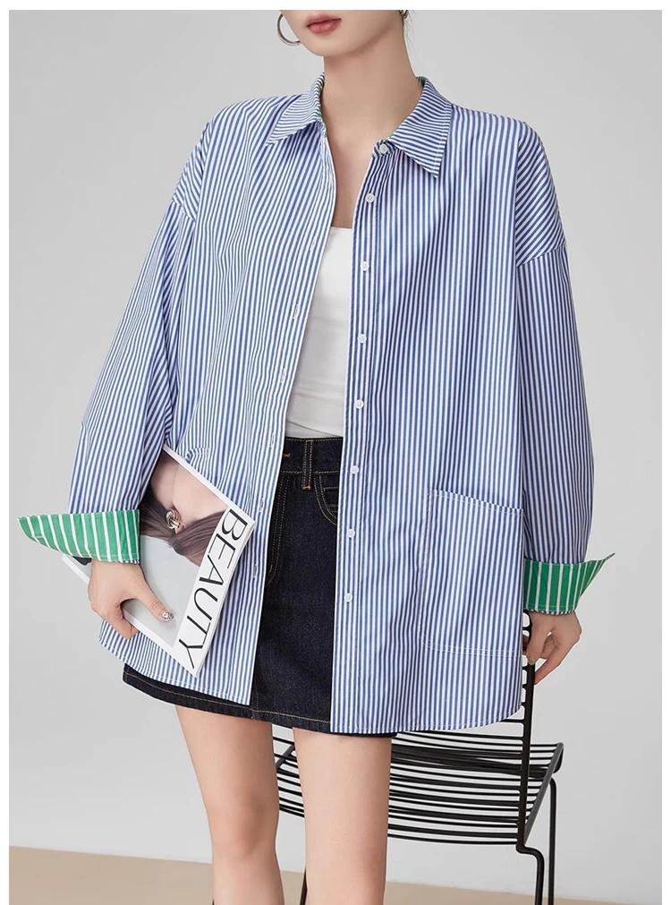 قميص مخطط كبير الحجم للنساء بأكمام طويلة فضفاض مناسب سترة علوية متوسطة الطول بأزرار سفلية ملابس غير رسمية موضة 2025