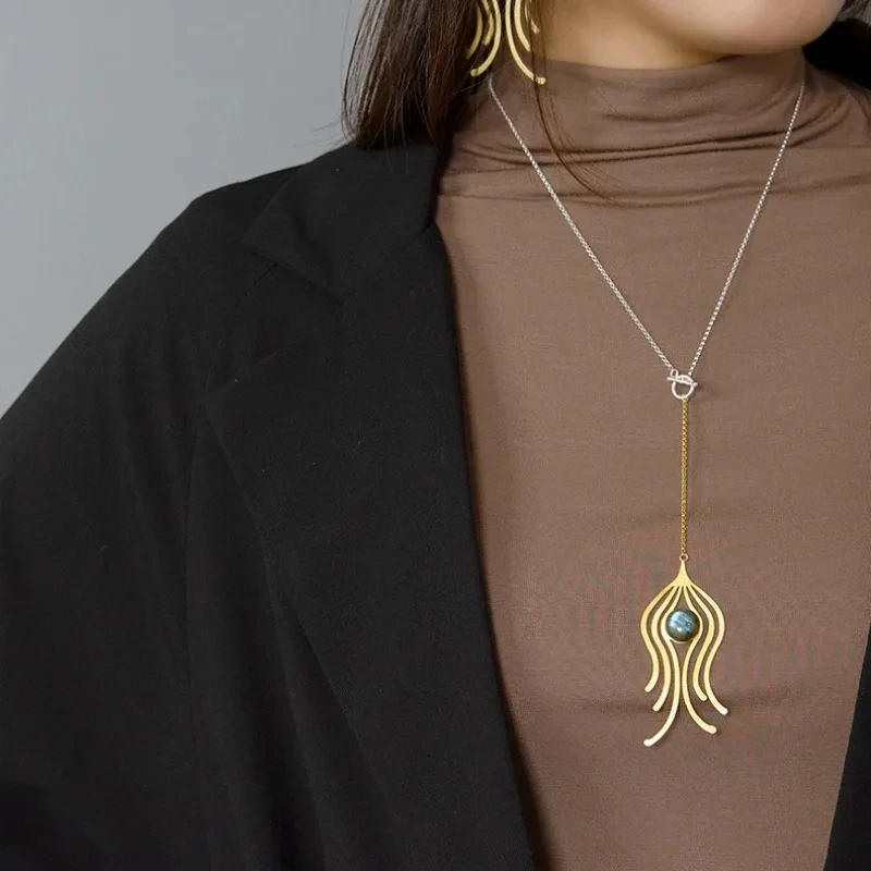 

INATURE 925 Sterling Silver Natural Labradorite Peacock Feather Pendant Necklace For Women Long Sweater Chain Jewelry Gifts