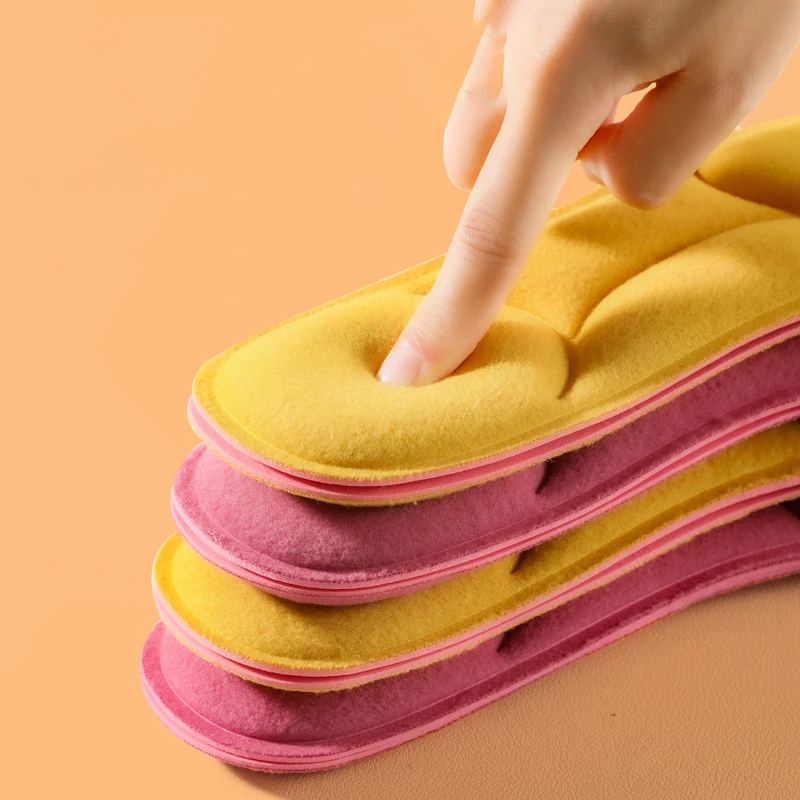 2/4PCS Self-heating Thermal Insole with Velvet Constant Temperature Cotton Pads and Memory Foam Support Massage Insole in Winter