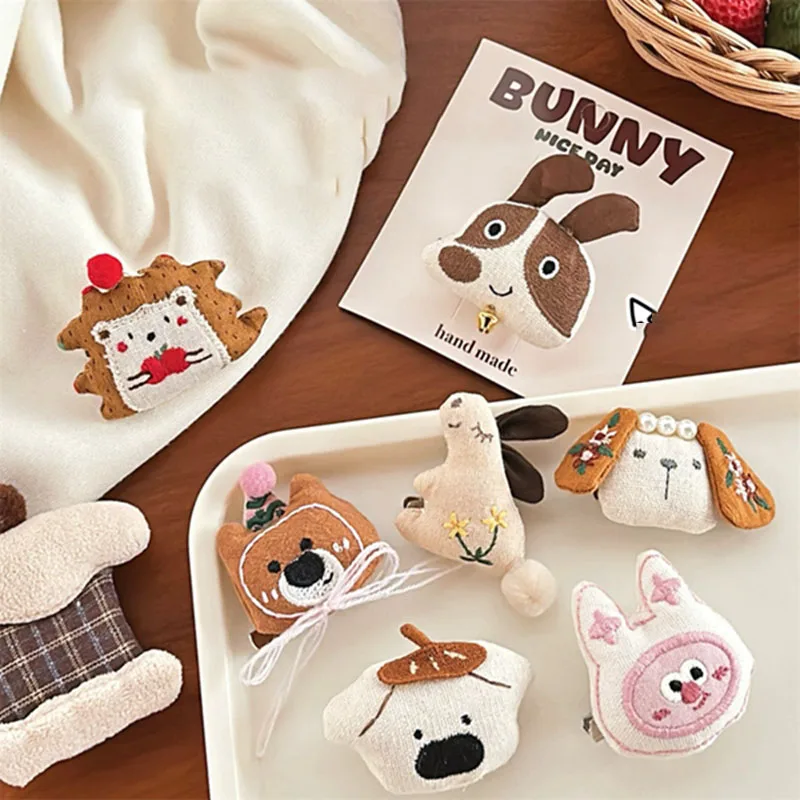 Kawaii Cartoon Bear Brooch For Clothes Badge Pins Cute Backpacks Girls Hair Clips Decoration Accessories Fabrics Jewelry Gifts