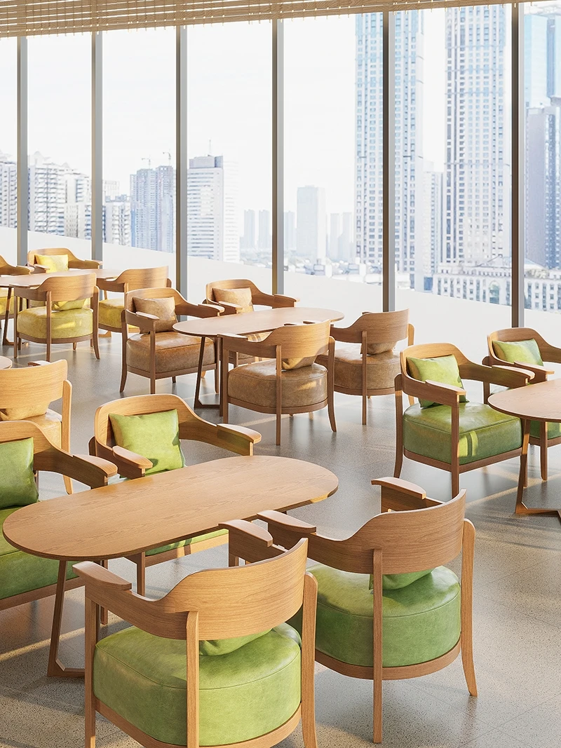 Рисунок 2 - Обеденный стул из массива дерева