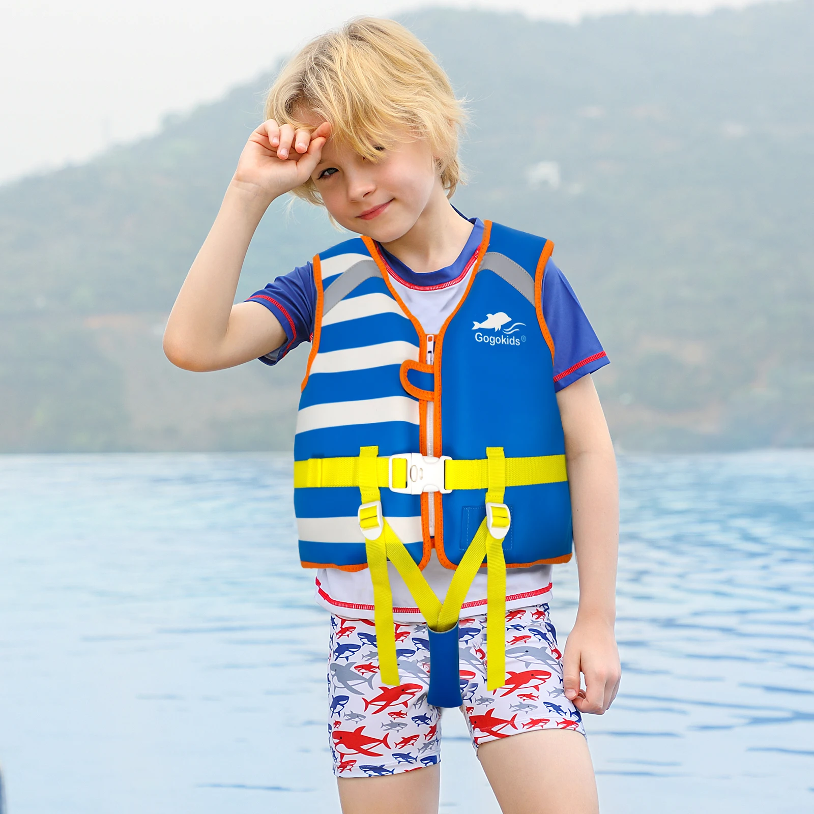 Swimming Life Vests for Children with Adjustable Seat Belt Lightweight for Kayaking Swimming Boating Skiing Drifting Life Jacket