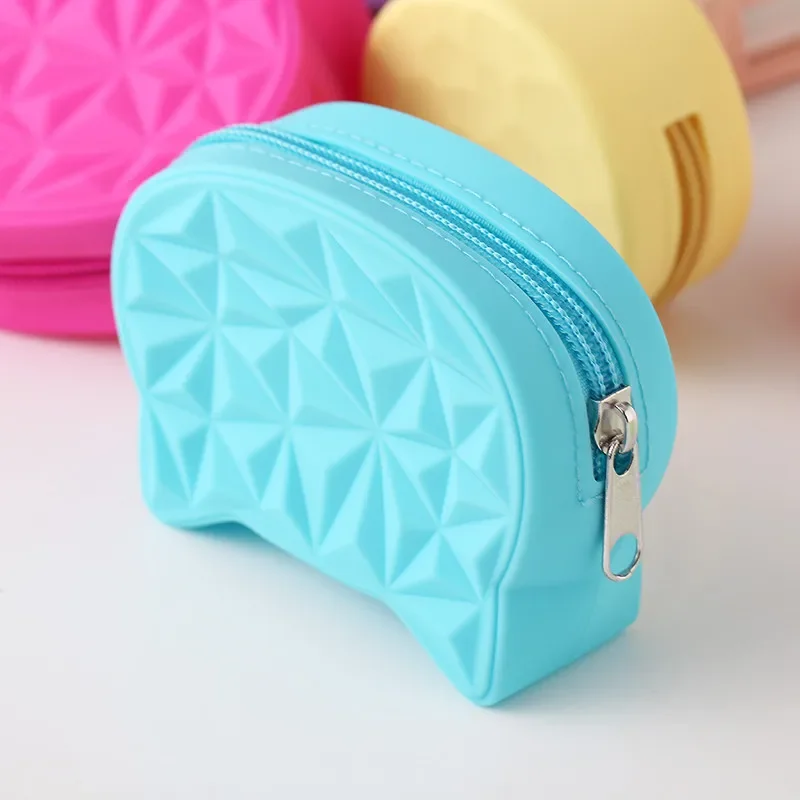 New Brand Cute Cat Women Silicone Short Wallet Girls Mini Coin Purse Key Wallet for Female Daily Clutch Purse Headset Bags
