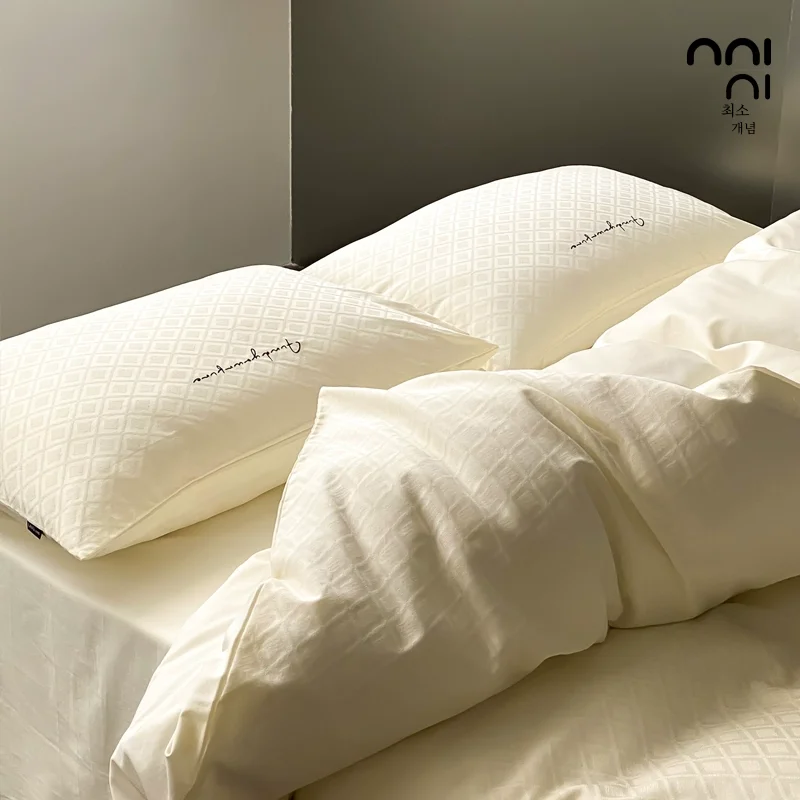 �ּ����� �϶�� ȭ��Ʈ | 60 ���� ���� ��ȭ 4 ������ ħ�� ��Ʈ ������ ������ ���� ���� ���� ��ư �̺� Ŀ��