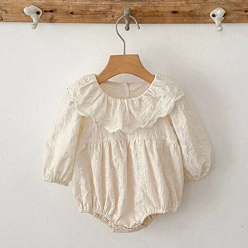 B136 Romper
