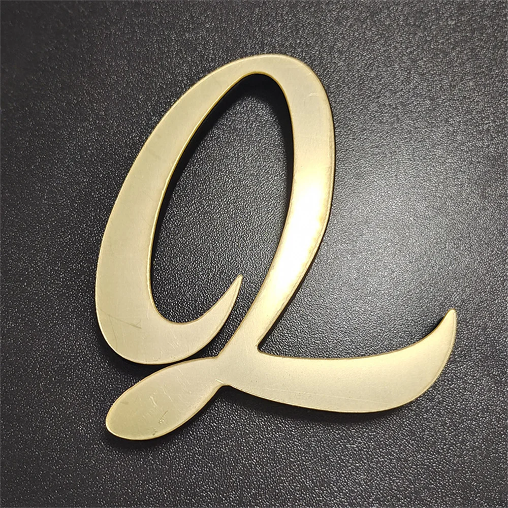 Q