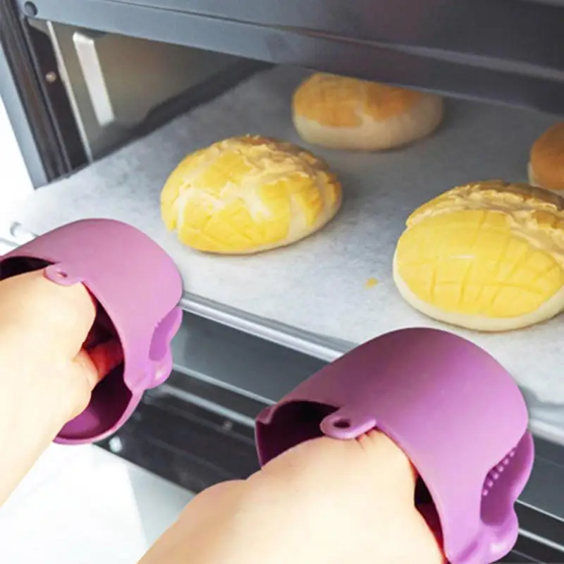 

Kitchen Gloves For Oven 1 Pair Anti Slip Cartoon Owl Shape Silicone Oven Mitts High Temperature Resistant Anti Burn Baking Tools