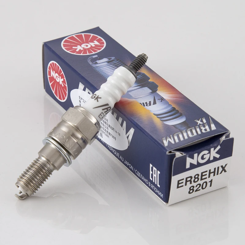 

1pcs Original Iridium Spark Plug ER8EHIX ER9EHIX Suitable For VFR400 RVF400 V30 V35