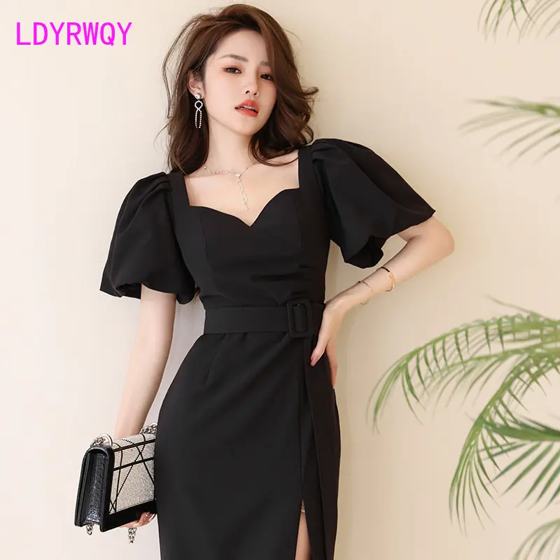 

Black temperament annual meeting French slim puff sleeve dress