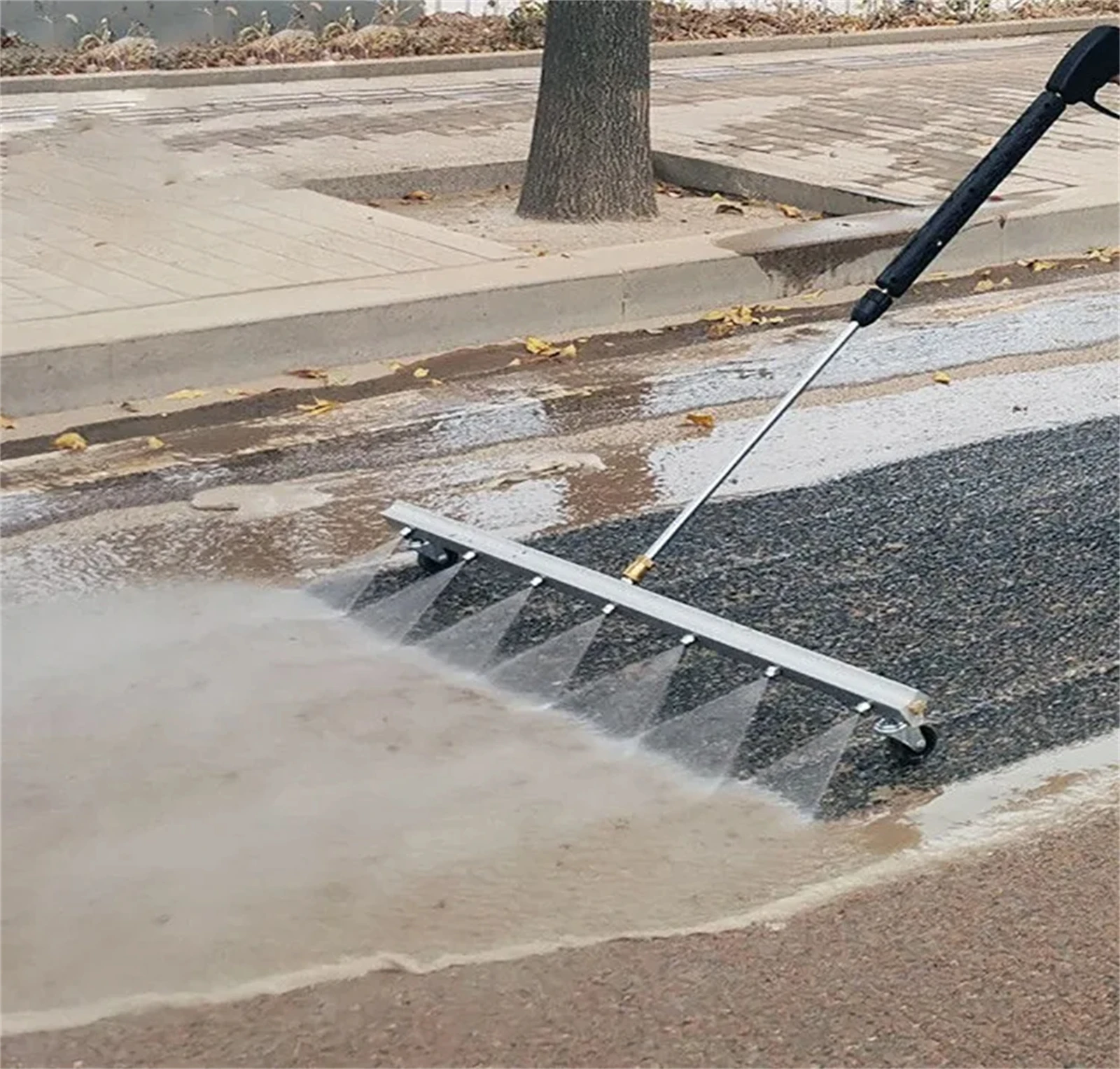 Portable High - pressure Washing Device on Casters - Sturdy Build, Brass Fittings, Ideal for Various Cleaning Tasks 5
