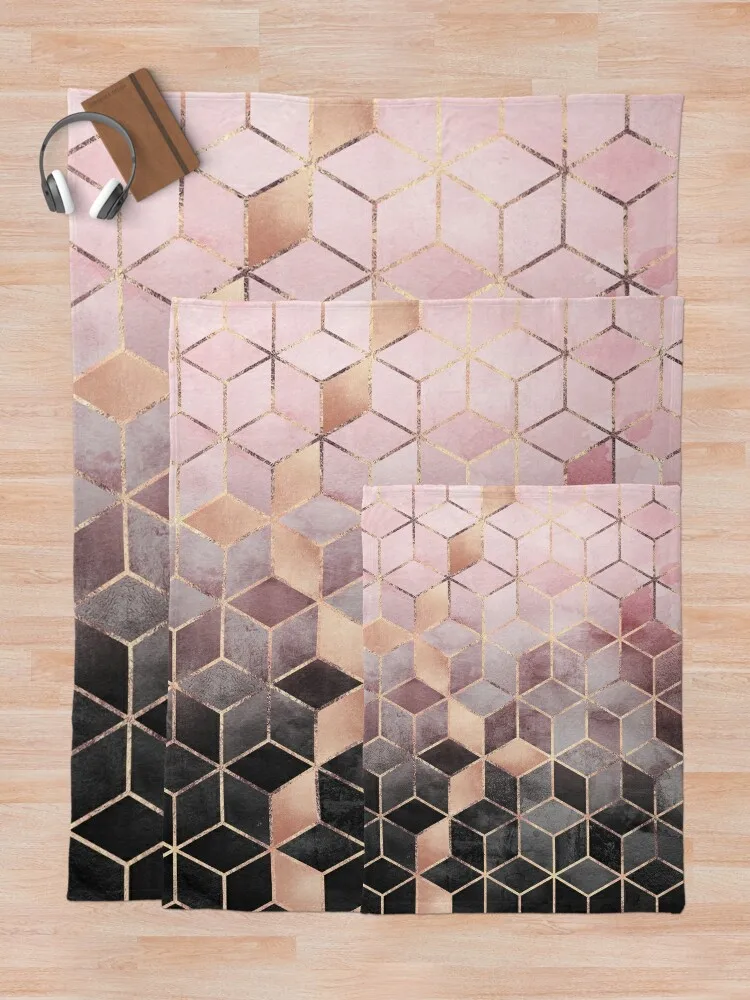 ��ũ �׷��� �׶��̼� ť�� ������ ��� �ö���, �ʴ��� ������ ħ�� Ŀ��, ���� ���� ���