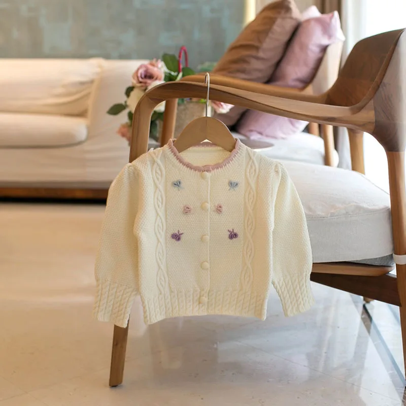 Cute Girls Knitwear Sweater for Autumn