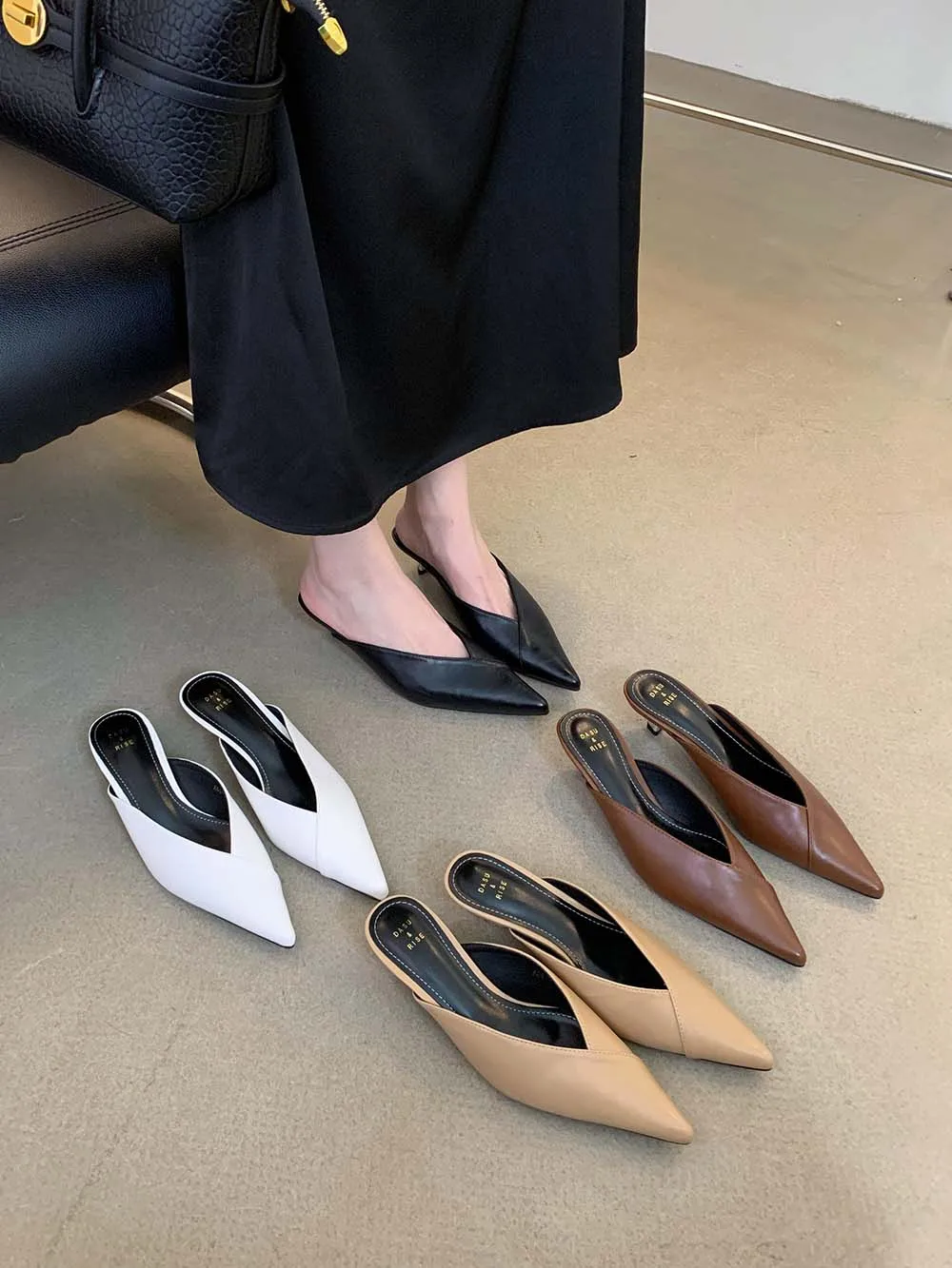 

Pointed Toe Women Slides Slippers 2024 New Arrivals Fashion Outside Dress Shoes Thin Mid Heels White Black Khaki Brown Casual