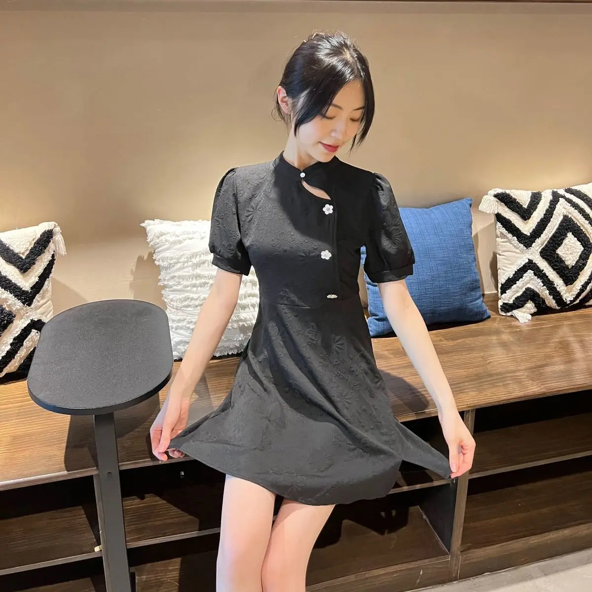 

Лето 2024, модное жаккардовое платье-Ципао для женщин, летнее нежное привлекательное приталенное черное женское платье высокого качества