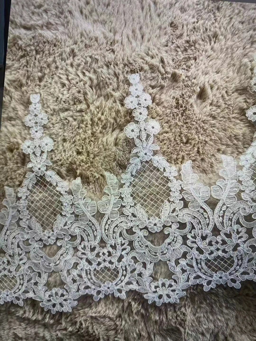 Delicate 1Yard Gold Cording Fabric Flower Venise Venice Mesh Lace Trim  Applique Sewing Craft For Bride Wedding Dresses 22cm - AliExpress