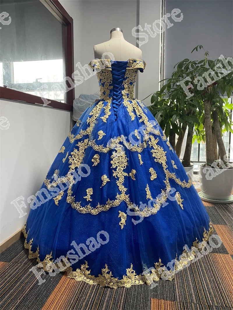 Delicate Off Shoulder Quincenera Sparkly Ball Gown Golden Appliqued Prom Party Robe De Soiree Celebrity 15 Ans Vestidos Fiesta quinceanera dresses