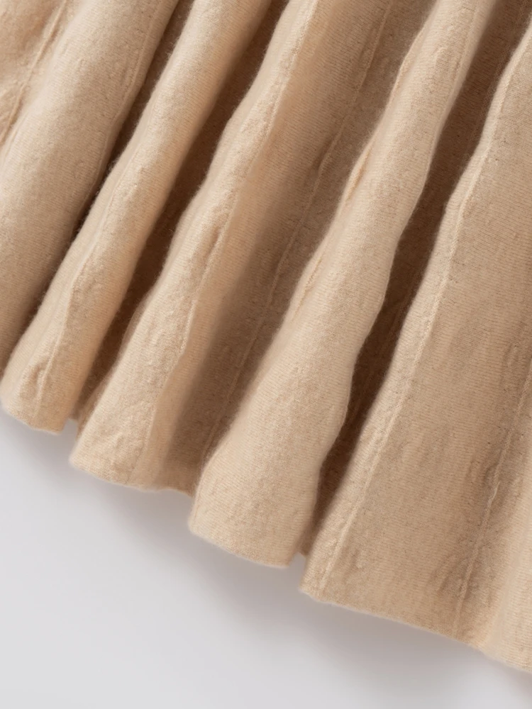 Women Cashmere Skirt - Waist Detail