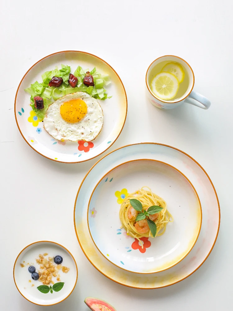 Ceramic 4.5inch Rice Bowls 6inch Salad Bowl 14 Inch Plates Creative Japan Style Cartoon Floral Under Glazed Porcelain Dinnerware