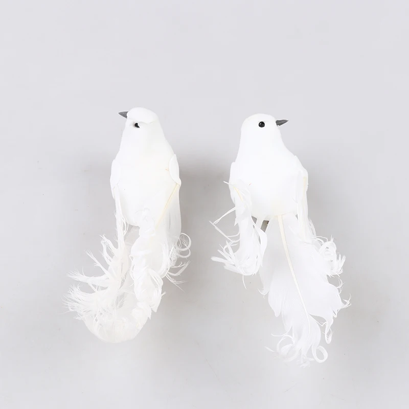 

Simulated Foam Curly Bird White Feather Garden Props Crafts Decorations Christmas Decoration