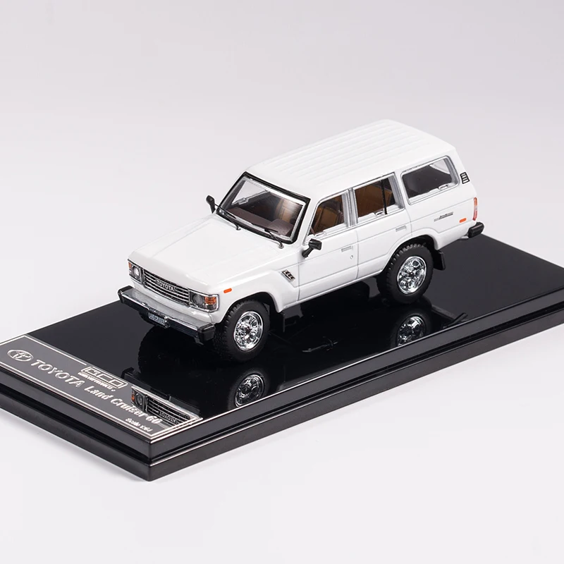 The fantastic Land Cruiser FJ60, a new casting by Inno64
