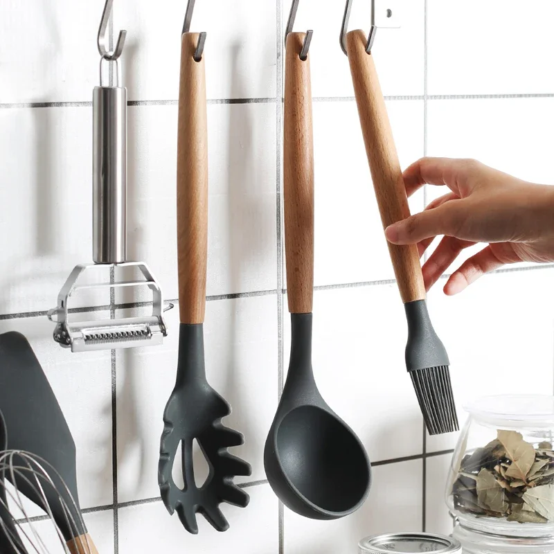 Silicone Spatula Spoon Soup Ladle Slotted Turner Pasta Server Non-stick Kitchen Utensils Silicone Cooking Tools with Wood Handle