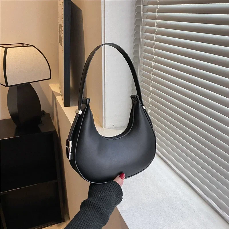 Stylish Luxury Design PU Leather Hobo Shoulder Bag Women Small Clutch Handbag Purse Female Underarm  Bag for Daily Use Tote Bag